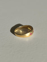 Load image into Gallery viewer, Vintage Starburst Ruby Trilogy Ring