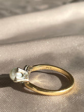 Load image into Gallery viewer, Vintage 14k Gold Pearl Crossover Ring