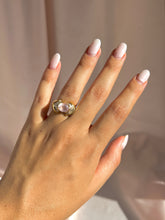 Load image into Gallery viewer, Vintage 18k Rose Quartz Baguette Diamond Ring
