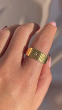 Load and play video in Gallery viewer, Vintage 18k Diamond Starburst Signet 1937