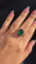 Load and play video in Gallery viewer, Vintage Silver Spinel Halo Ring