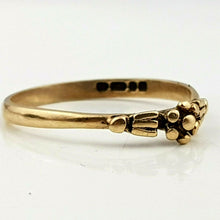 Load image into Gallery viewer, Vintage 9k Gold Daisy Band Ring
