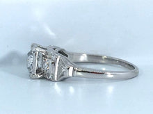 Load image into Gallery viewer, Antique 1.00 carat Art Deco Diamond Platinum Engagement Ring