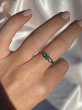 Load image into Gallery viewer, Vintage 14k Gold Emerald and Diamond Ring