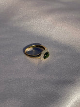 Load image into Gallery viewer, Vintage 9k Gold Peridot Diamond Crown Ring