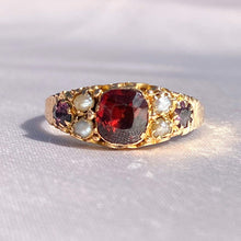 Load image into Gallery viewer, Antique Edwardian Garnet Pearl Amethyst 9k Gold Ring