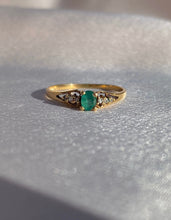 Load image into Gallery viewer, Vintage 14k Gold Emerald and Diamond Ring
