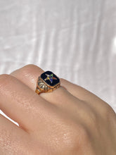 Load image into Gallery viewer, Antique Art Deco Eastern Star Onyx 10k Signet Ring