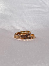 Load image into Gallery viewer, Vintage 9k Rose Gold Ribbed PB Cup Bands
