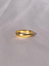 Load image into Gallery viewer, Vintage 18k Gold Wedding Band 1988