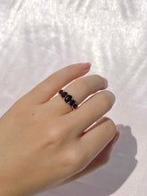 Load image into Gallery viewer, Vintage 9k Five Garnet Ring