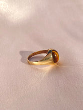 Load image into Gallery viewer, Vintage 9k Tigers Eye Signet Ring