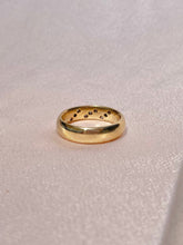 Load image into Gallery viewer, Vintage 9k Diamond Domed Ring Band