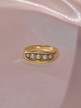 Load image into Gallery viewer, Vintage 9k Pearl Boat Ring