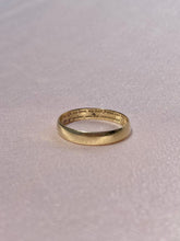Load image into Gallery viewer, Vintage 9k Diamond Love Band