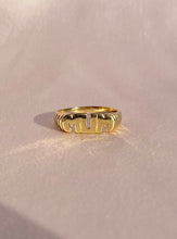 Load image into Gallery viewer, Vintage 9k MUM Mom Ring