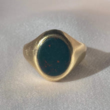 Load image into Gallery viewer, Vintage 9k Bloodstone Signet Ring 1990