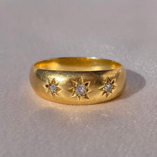 Load image into Gallery viewer, Antique 18k Gypsy Diamond Starburst Trilogy Band