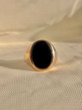Load image into Gallery viewer, Vintage 9k Onyx Large Signet Ring