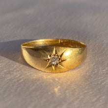 Load image into Gallery viewer, Antique 18k Diamond Solitaire Gypsy Ring 1912