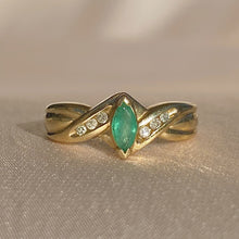 Load image into Gallery viewer, Vintage 9k Emerald Diamond Twist Ring