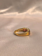 Load image into Gallery viewer, Vintage 9k Baguette Garnet Ring