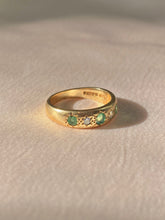 Load image into Gallery viewer, Vintage 9k Emerald Diamond Eternity Gypsy Ring