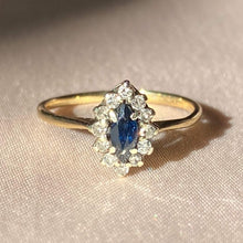 Load image into Gallery viewer, Vintage 9k Sapphire Diamond Cluster 1984