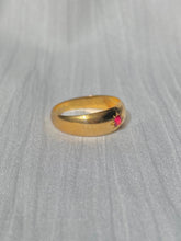 Load image into Gallery viewer, Antique 18k Ruby Solitaire Gypsy Ring