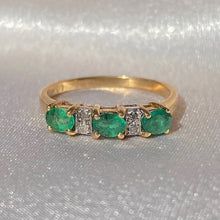 Load image into Gallery viewer, Vintage 10k Trilogy Emerald Diamond Ring