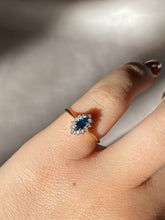 Load image into Gallery viewer, Vintage 9k Sapphire Diamond Cluster 1984