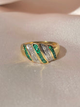 Load image into Gallery viewer, Vintage 14k Emerald Diamond Striped Ring