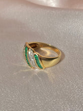 Load image into Gallery viewer, Vintage 14k Emerald Diamond Striped Ring