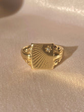 Load image into Gallery viewer, Vintage 9k Diamond Sunburst Signet Ring 1973