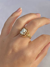 Load image into Gallery viewer, Vintage 14k Diamond Onyx Cameo Agate Swivel Ring