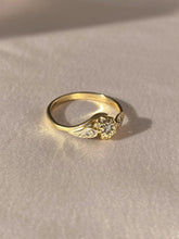 Load image into Gallery viewer, Vintage 9k Diamond Swirl Ring