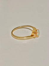 Load image into Gallery viewer, Vintage 14k Diamond Opal Cabochon Dainty Ring