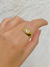 Load image into Gallery viewer, Antique 18k Diamond Solitaire Gypsy Ring 1913