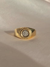Load image into Gallery viewer, Vintage 10k Circle Diamond Cluster Ring