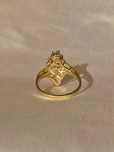 Load image into Gallery viewer, Vintage 10k Diamond Morganite Cluster Ring