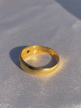 Load image into Gallery viewer, Antique 18k Diamond Trilogy Gypsy Ring 1920