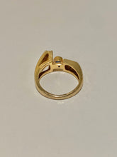 Load image into Gallery viewer, Vintage 14k Spinel Diamond Geometric Ring