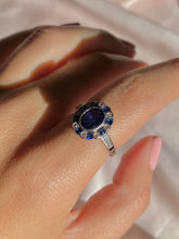 Load image into Gallery viewer, Antique Platinum Sapphire French Cut Diamond Cluster Ring