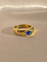 Load image into Gallery viewer, Vintage 18k Sapphire Diamond Dot Cabochon Ring