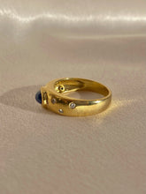 Load image into Gallery viewer, Vintage 18k Sapphire Diamond Dot Cabochon Ring