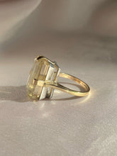 Load image into Gallery viewer, Vintage 9k Pale Citrine Cocktail Ring 1984