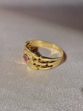 Load image into Gallery viewer, Vintage 18k Ruby Halo Chain Ring