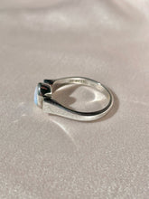 Load image into Gallery viewer, Vintage 9k White Gold Opal Diamond Ring 1983