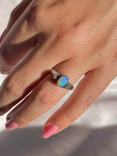 Load image into Gallery viewer, Vintage 9k White Gold Opal Diamond Ring 1983