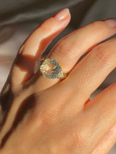 Load image into Gallery viewer, Vintage 10k Green Amethyst Diamond Floral Ring